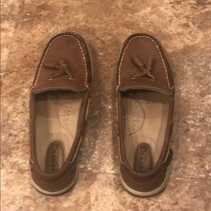 Sperry Topsider casual loafers size 6, almost new